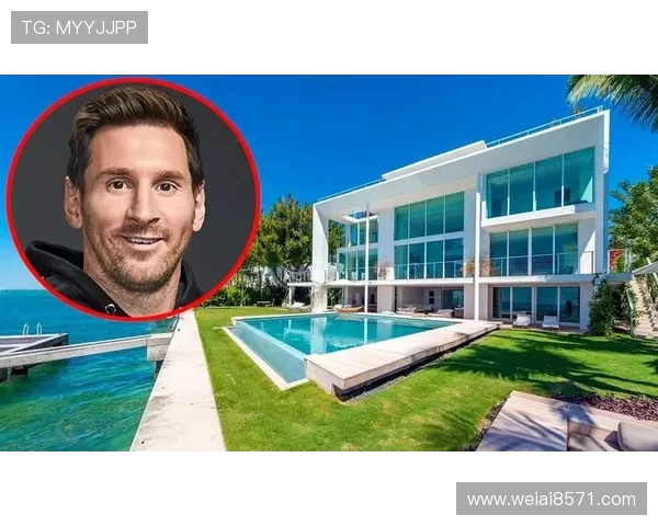 足球明星的家庭生活揭秘:豪宅背后的温馨与挑战 足球明星的家庭生活揭秘:豪宅背后的温馨与挑战