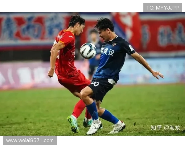 重庆足球队与北京足球队赛后复盘解析比赛节奏与关键时刻表现 重庆足球队与北京足球队赛后复盘解析比赛节奏与关键时刻表现